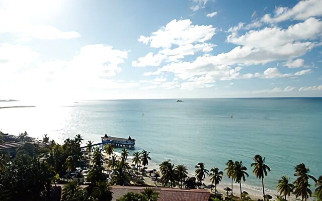 Starfish Halcyon Cove Resort Antigua-All Inclusive