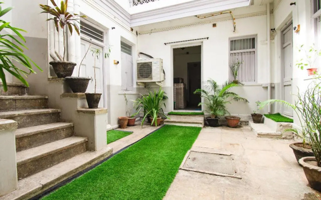 Homi House by OYO Rooms