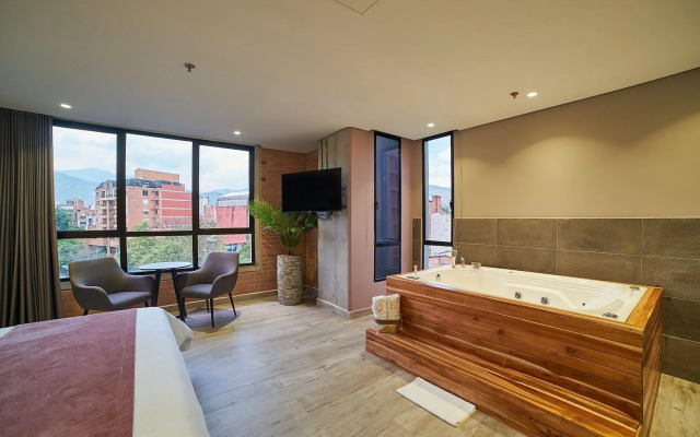 Eutopiq Hotel