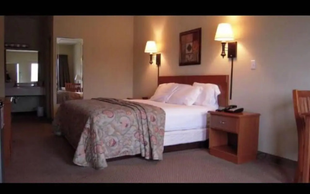 Country Hearth Inn & Suites - Piedmont