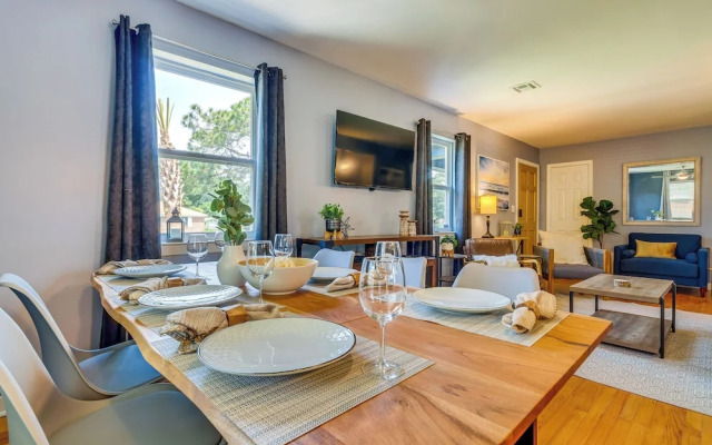 Pet-friendly Pensacola Home w/ Sunny Backyard!