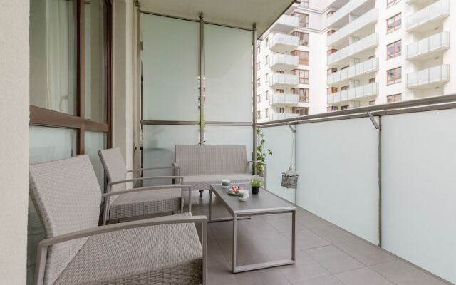 Apartament Giełdowa & Parking by Renters