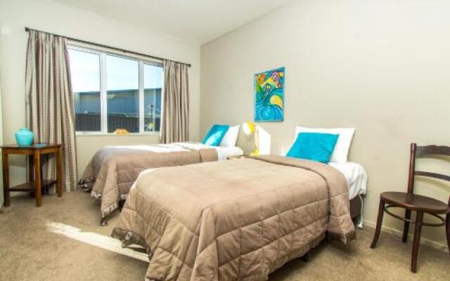Rustic Lodge Bed & Breakfast