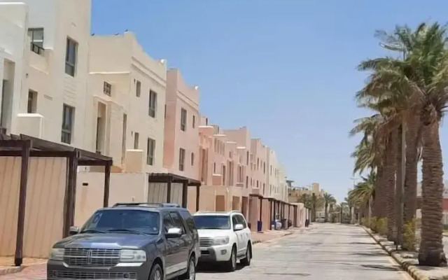 Wave Resort