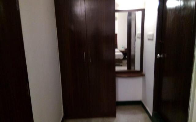 Grand Tiara Hotel