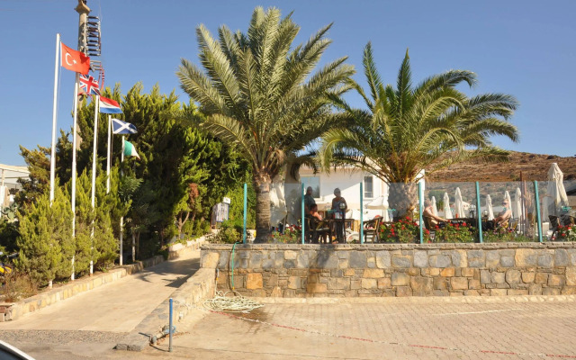Siesta Beach & Apart Hotel