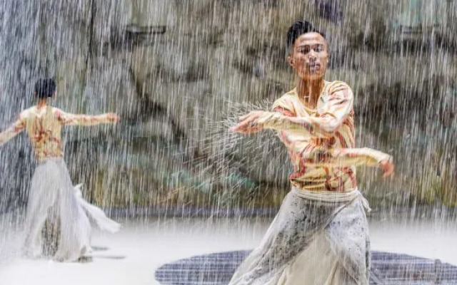 Yanquan  Hanguan Hotel（Oriental Saltlake Resort）