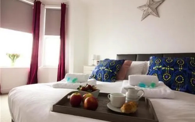 Diamond - Trent Apartment