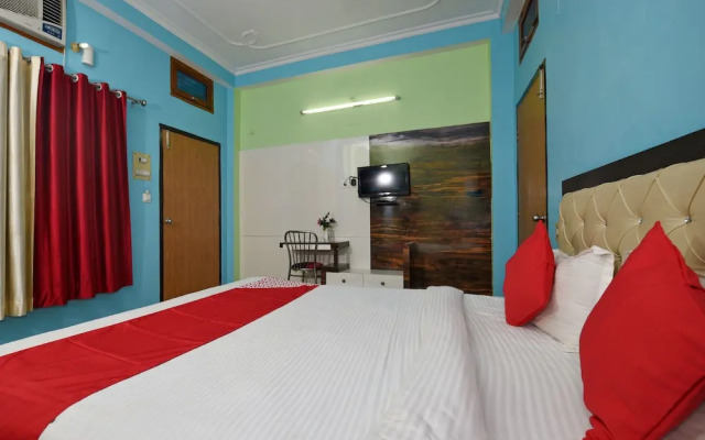 OYO 4409 Hotel Chaitanya Inn