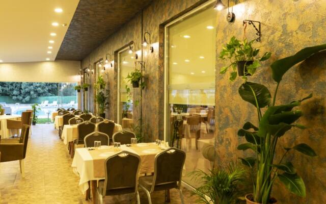 MOX Hotel Wellness & Spa