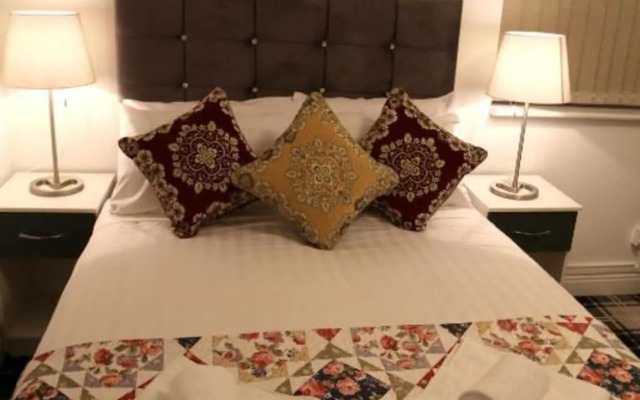 Old Coach House Motel