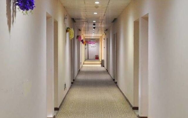 Home Club Hotel Baiyun Branch