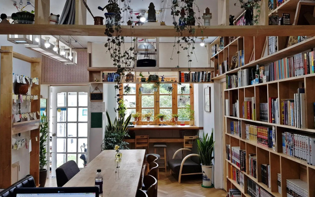 Time Travelers Relax - Hostel (Foreigners Only)