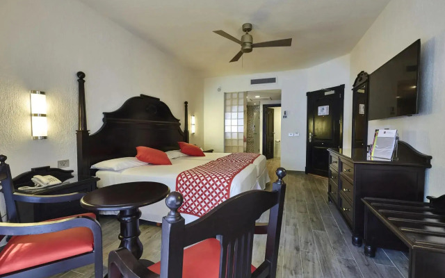 Hotel Riu Tequila - All Inclusive