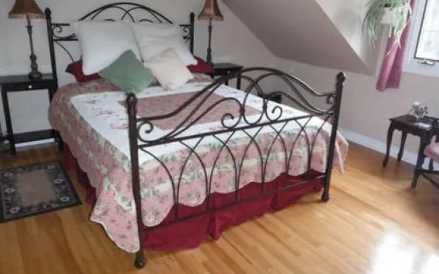 Lazy Dayz Bed and Breakfast