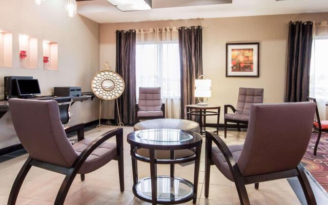 Comfort Suites Pecos