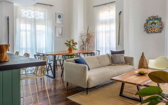 w Modern 2BR in Casco Viejo