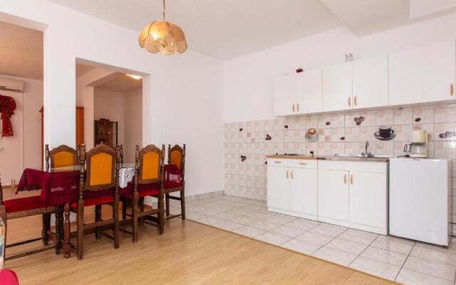 Apartments Knez - 100m from beach