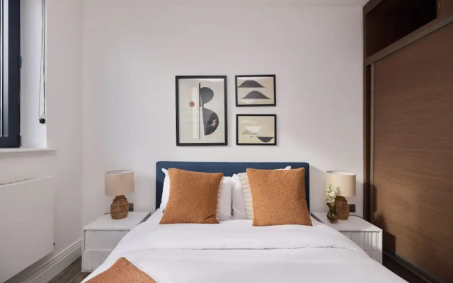 The Harlesden Place - Modern 3bdr Flat With Balcony