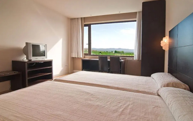 Puerta de la Serrania