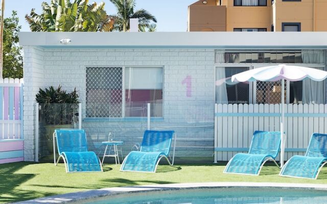 Ventura Beach Motel - 1 Bedroom