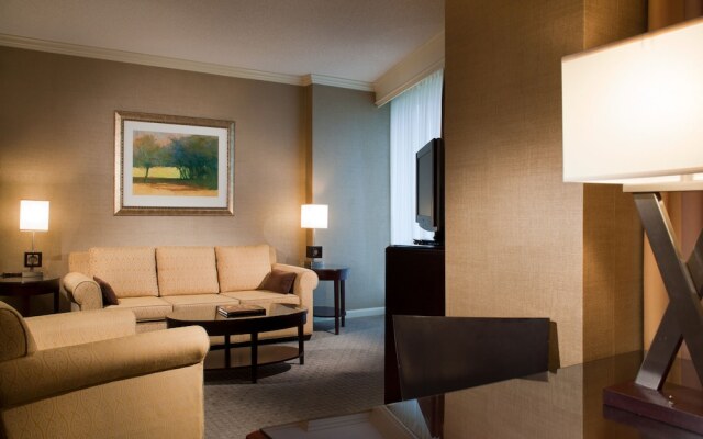Renaissance Dallas North Hotel