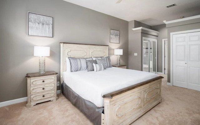 Tivoli 5249 (G) - 3BR 3BA+loft - (9)