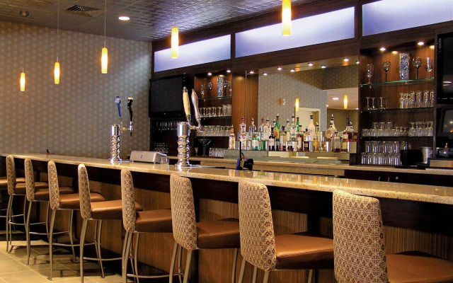 Radisson Hotel Freehold