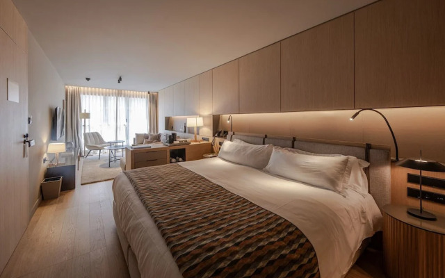 The Blackpine Hotel, Small Luxury Hotels