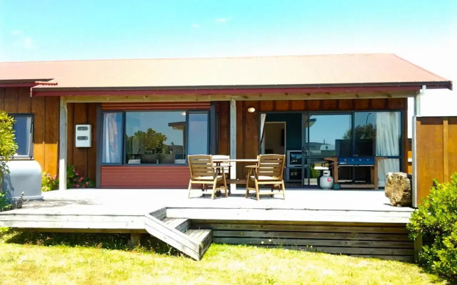 The Sands - Matarangi Holiday House