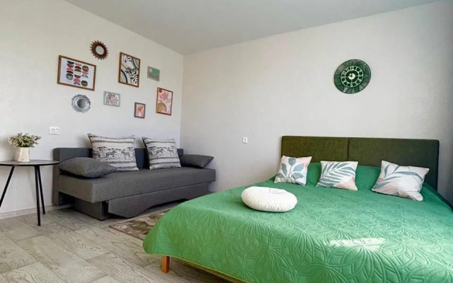 Апартаменты СпатиНаКровати на набережной генерала Карбышева