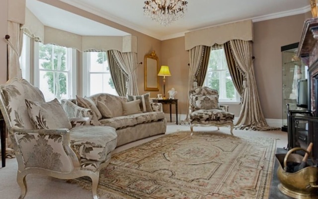 West Longridge Manor B&B