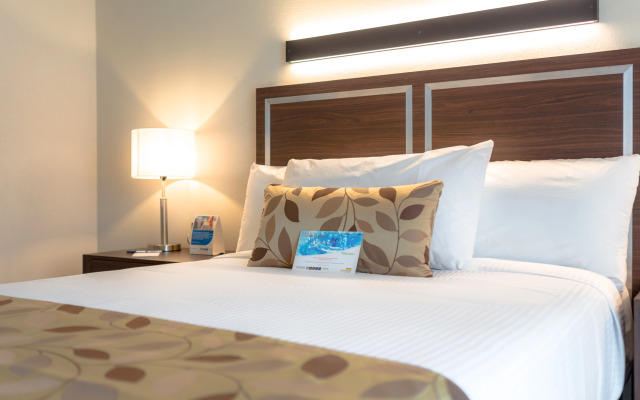 Sleep Inn Guadalajara Galerias