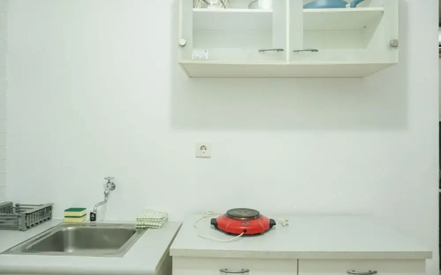 Spacious Studio the Lavande Residence Apartment Near Kota Kasablanka