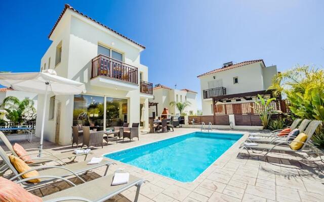Rent Private Villa 018