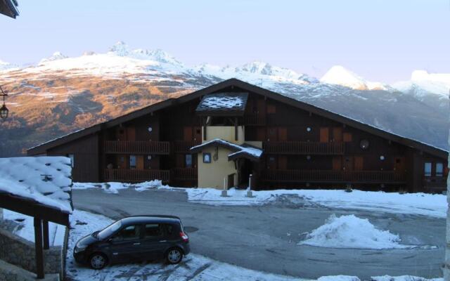 Appartement La Plagne, 1 pièce, 2 personnes - FR-1-353-12