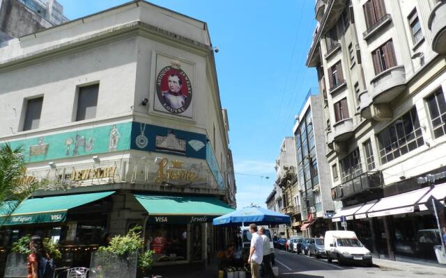 Casa Sarandi Guesthouse