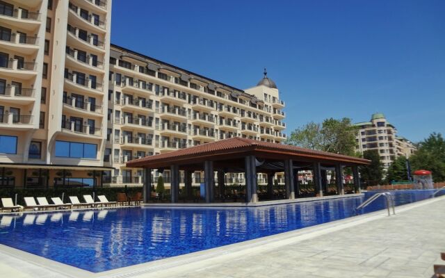 Sea View Rental Front Beach