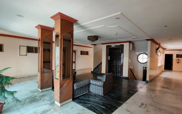 Hotel Raja