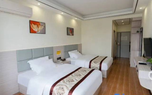 Tiandeng Junhao Hotel