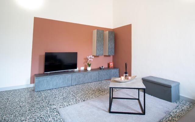 Welcomely - Xenia Boutique House With Garden