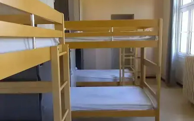 Auberge de Jeunesse Marseille - Bois Luzy