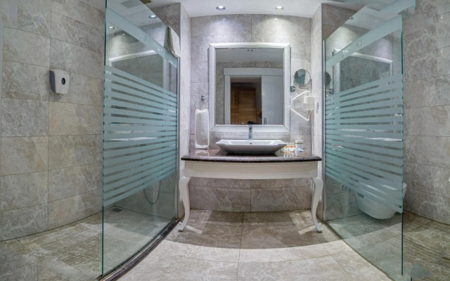Justiniano Deluxe Resort – All Inclusive