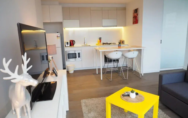 The Fifth Apartment