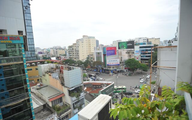 Centana Saigon Hotel