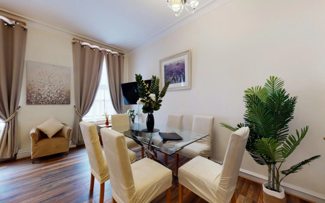 Park Lane Apartments - Shaw House