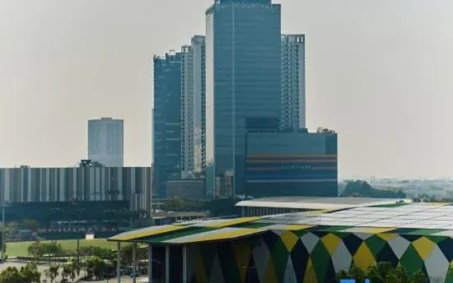 Sunsuria Forum Soho & Residence Suites Setia Alam by Moka