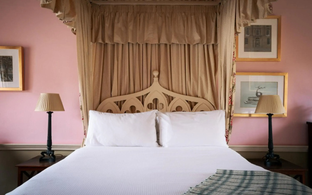 The Devonshire Arms Hotel