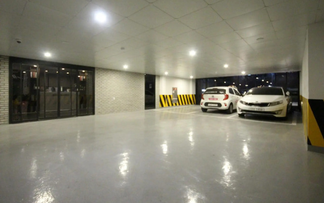 No 25 Changwon Myeongseo