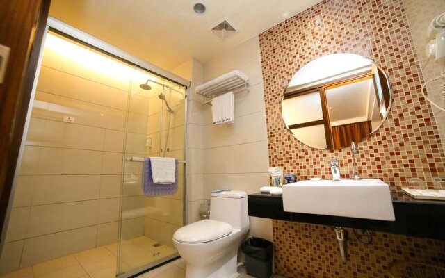 Jiuge Holiday Hotel